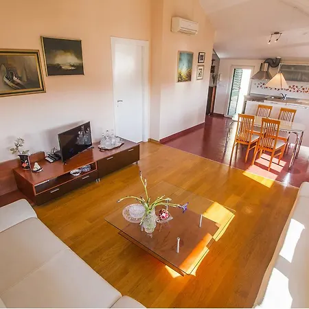 Loft 31 Split